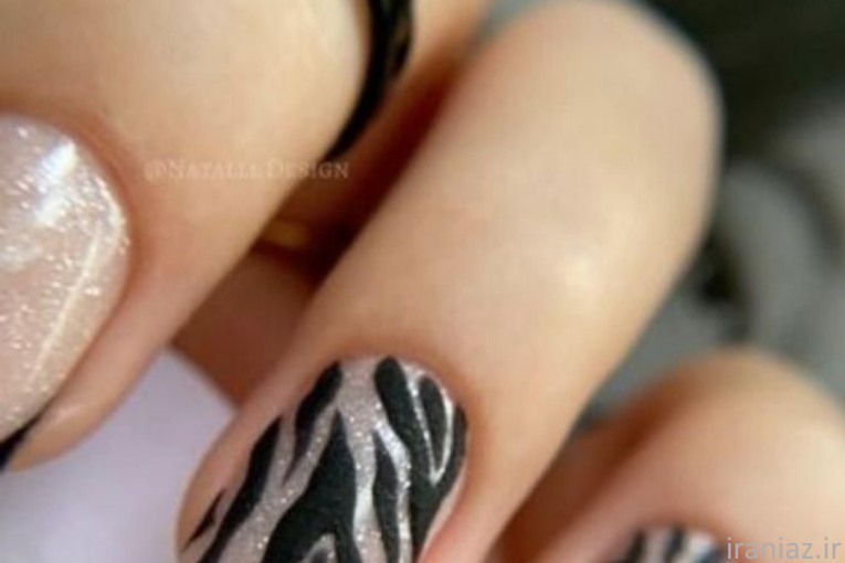 آموزش کاشت ناخن (جشنواره یلدایی)