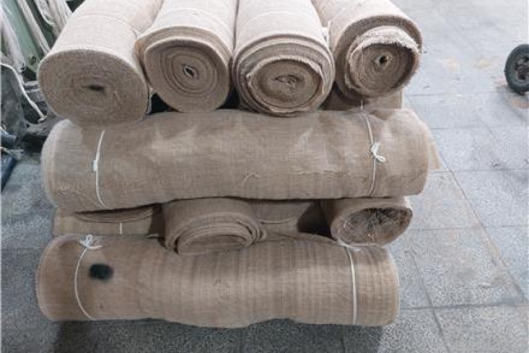 بزرگترین و مرغوب ترین تولیدکننده گونی کنفی در ایران