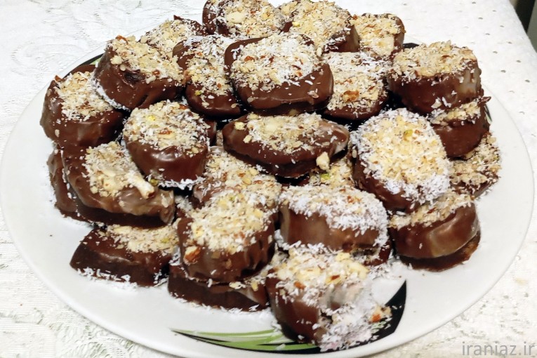 شیرینی شکلاتی اجیلی