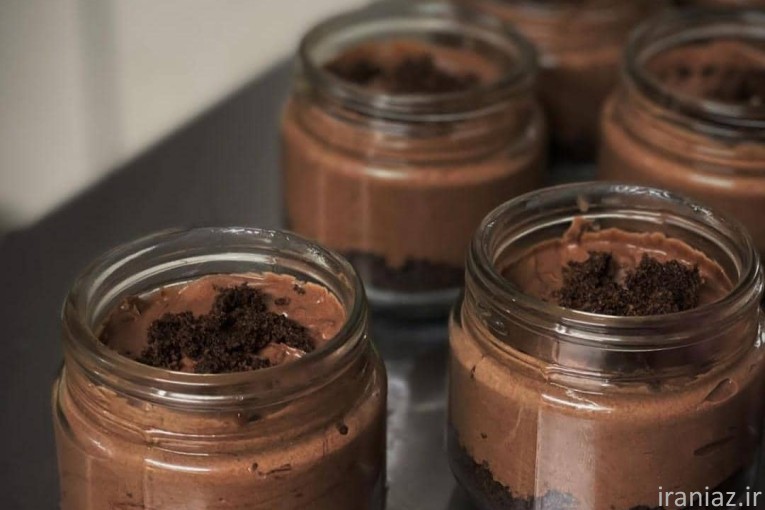 فروش و انجام سفارشات جار کیک های کیت کت کیندر لاویا نوتلا کیک تولد و کیک خانگی باقیمت مناسب 