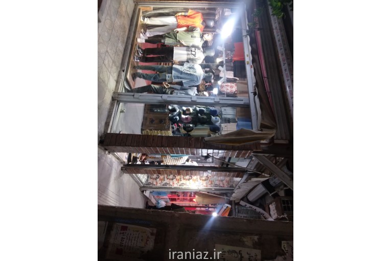 واگذاری مغازه با تمام اجناس و دکور