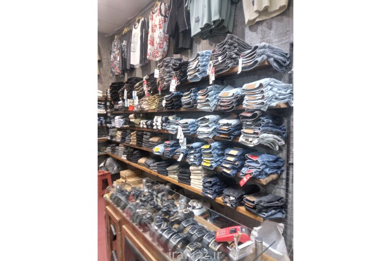 واگذاری مغازه با تمام اجناس و دکور