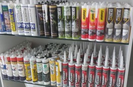 چسب مخصوص نصب شیشه اتومبیل 
