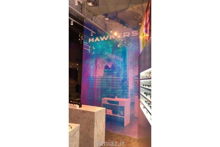 برچسب شیشه رنگی