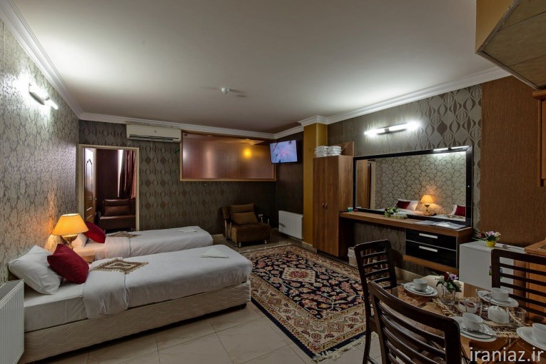 هتل سه ستاره زنده رود اصفهان
