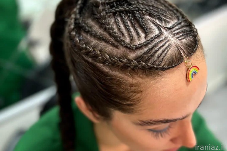 آموزشگاه آرایشگری آتی