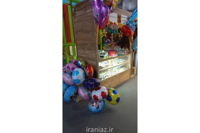 غرفه (ویرترین) تمام چوب