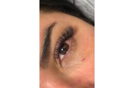 انجام کاشت موقت مژه ۲۵۰ هزارتومان