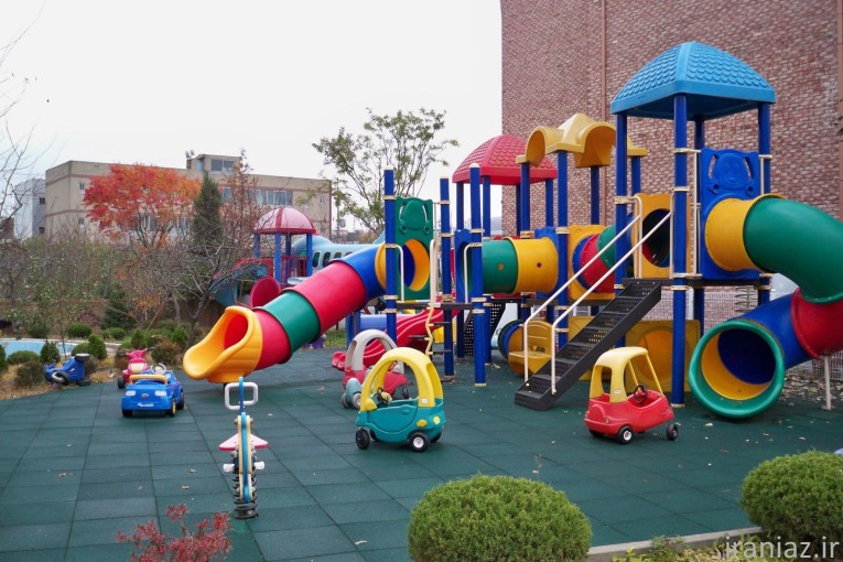 فروش مستقیم تاب و سرسره پارکی پلی‌ اتیلنی از تولیدی